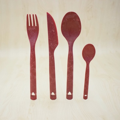 Kupilka Cubiertos rojo